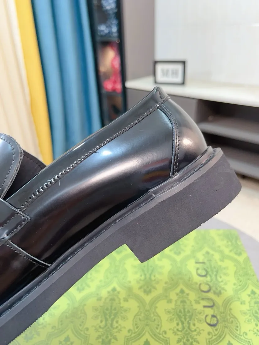 Men's men's shoes💰560🌹🌹Niuli [GUCCI] Formal men's leather shoes [strong][strong][strong] New model coming ~ original quality ☺The upper is imported from Italy with open edges, the leather is soft and delicate, and the wear-resistant and non-slip combination outsole is dignified and domineering, and the luxury charm is unobstructed! The natural and free nouveau riche leads the trend. Code number: 38-44